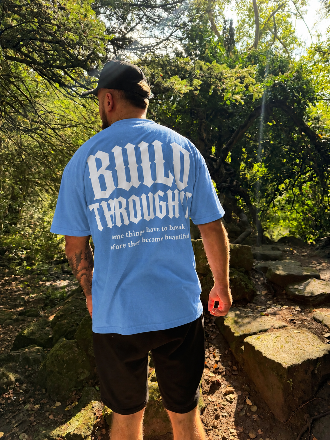 Essentials tee